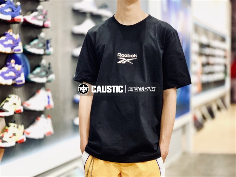 Reebok Vector tay áo ngắn nam áo thun thể thao Casual Vintage Đen và trắng bột FI8800 / FP6787 - Áo phông thể thao áo thun tanktop nam