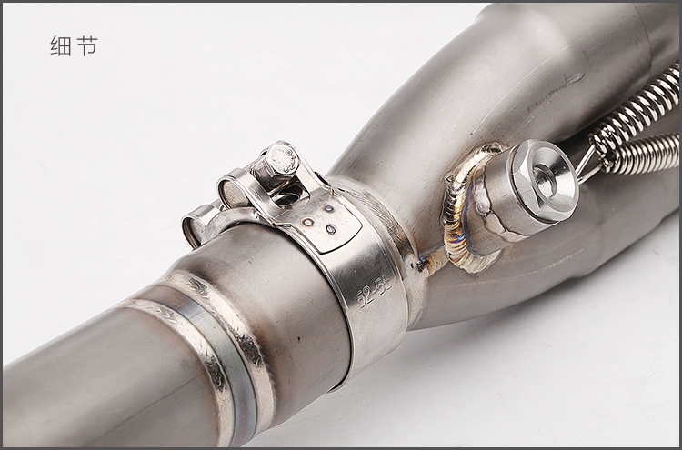 Xe máy mới sửa đổi ống xả xe thể thao z900 thép không gỉ màu xanh phần trước hợp kim titan toàn bộ khuỷu tay phổ quát - Ống xả xe máy