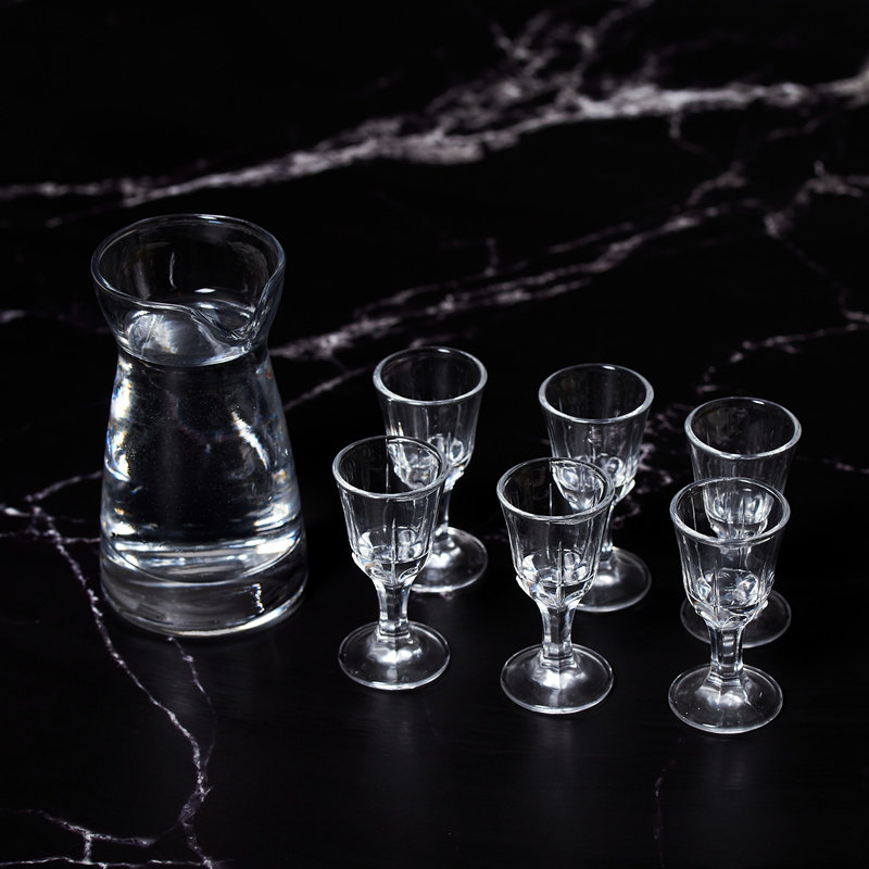 10ml maotai cup small wine cup small white wine cup wine splitter set to drink white wine high foot cup a cup of wine cup