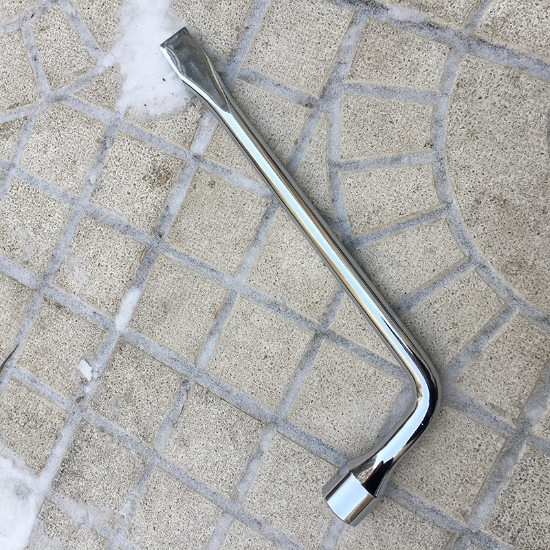 Audi Q3 Q5 Q5 S3 S3 S6 S7 S7 tyre wrench car wheel plate Sub-sleeve disassembly plate hand