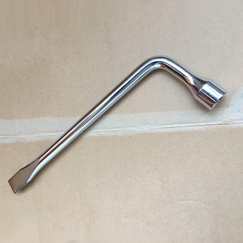 Suitable for Nissan Nicam Margucci LIVINA CHI DAXUAN COMFORT SUNSHINE TIRE REMOVAL PLATE HAND CAR WRENCH SLEEVE