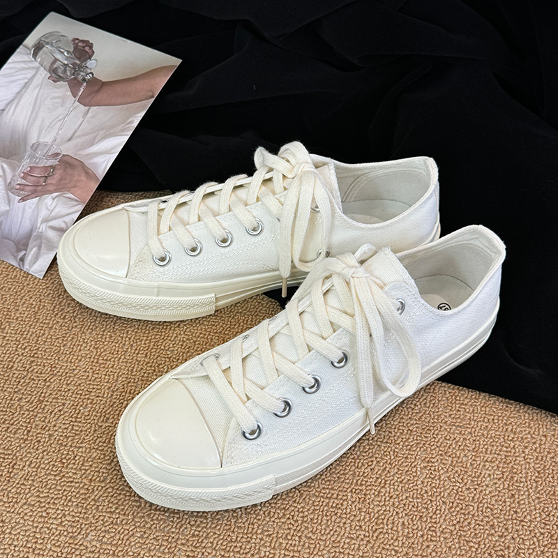 Pure White Low-Top Unisex Couple's Versatile Casual Flat Breathable 2025 Spring Retro New Canvas Shoes