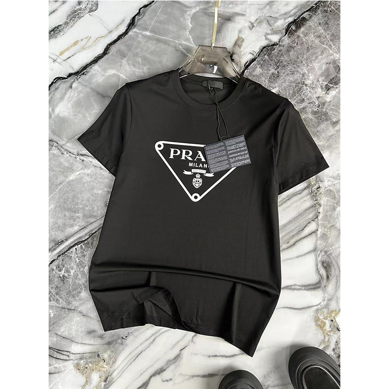 Pujia Top 2026 Summer New Men's Short Sleeve T-Shirt with Triangle Logo Casual Pullover Slim Fit Versatile T-Shirt Pujia Top 2026 Summer New Men's Short Sleeve T-Shirt with Triangle Logo Casual Pullover Slim Fit Versatile T-Shirt