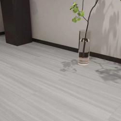 Hefei log Oak three-layer multi-layer solid wood flooring For Home Waterproof factory direct floor heating Environmental-Friendly e0