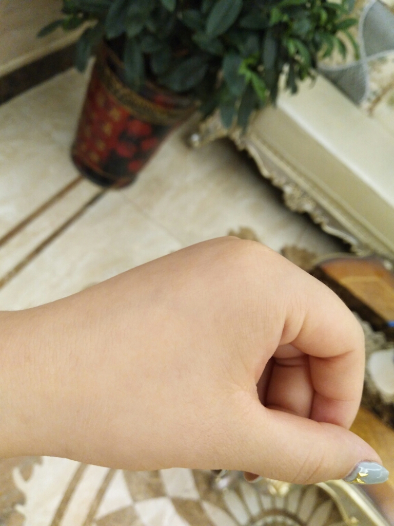 自然堂凝时鲜颜肌活修护眼霜15g