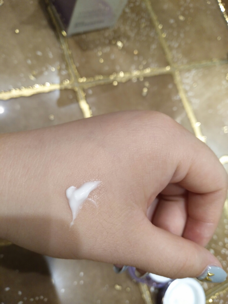 自然堂凝时鲜颜肌活修护眼霜15g