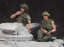 1:35 Resin Soldier VietnamEse American Tanker 2 A67
