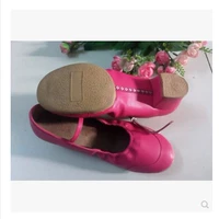 Роза красная