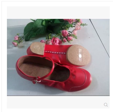 Демисезонные красные туфли, нескользящая танцующая спортивная обувь, мягкая подошва, из натуральной кожи