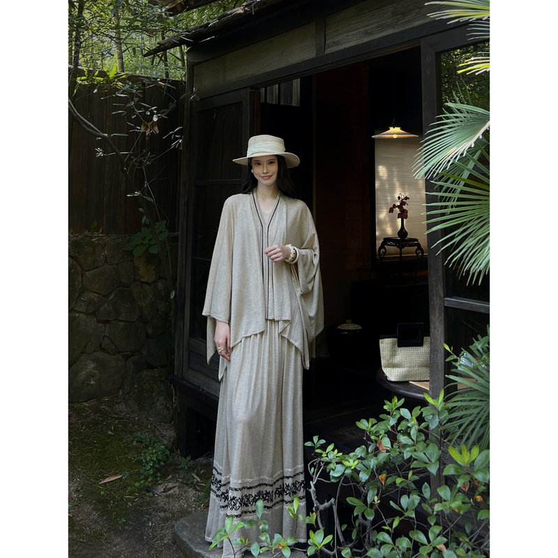 Chuchuelara Sheep Wool｜Mulberry Silk Light and Mature Style Complete Outfit Loose Embroidered Three-Piece Set