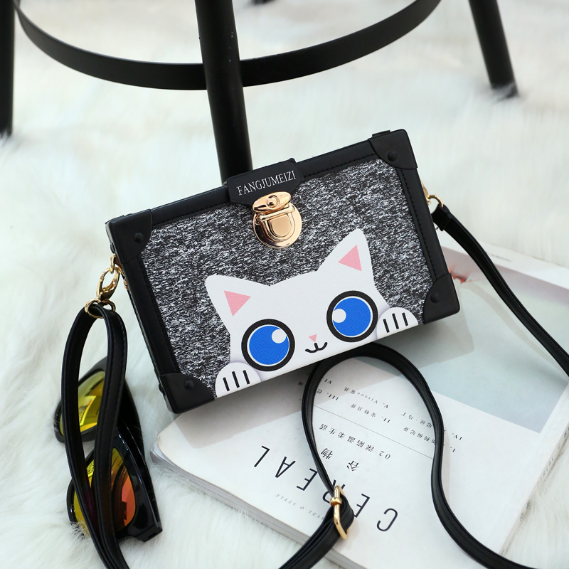 Box bag girl 2017 new Korean version Messenger student cute small square bag all-match single shoulder bag mini bag trend
