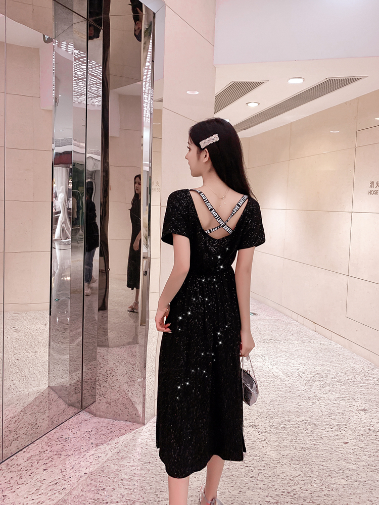 VK旗艦店 韓系復古蝙蝠袖顯瘦后背交叉露背短袖洋裝