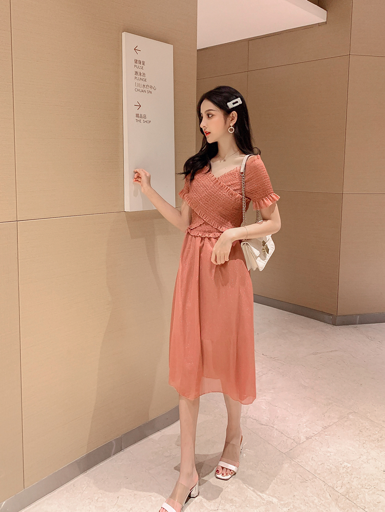 VK旗艦店 韓系復古V領收腰顯瘦紅色格子短袖洋裝