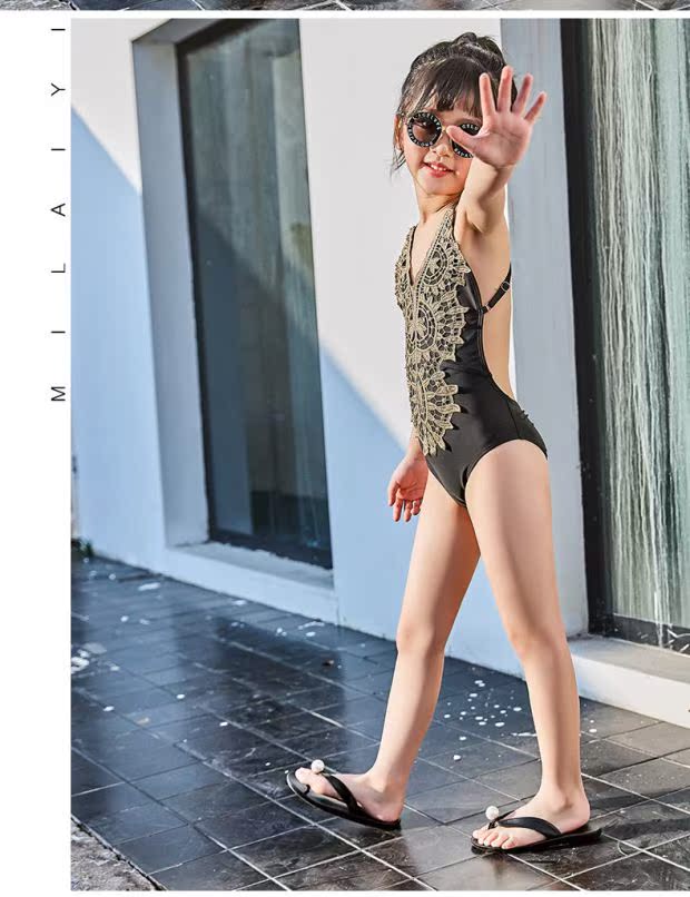 Mùa hè 2019 mới đồ bơi trẻ em Xiêm tam giác gợi cảm bé gái nhỏ bé áo tắm bikini lớn - Bộ đồ bơi của Kid đồ bơi cho bé 1 tuổi
