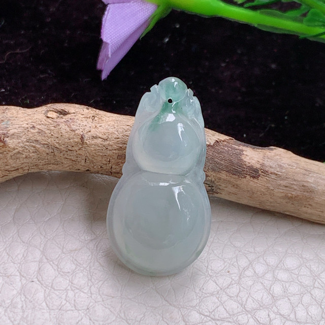 Gp real shot 30.4*16*6 natural jade gourd pendant ice glue Fulu double gourd jade pendant jade pendant