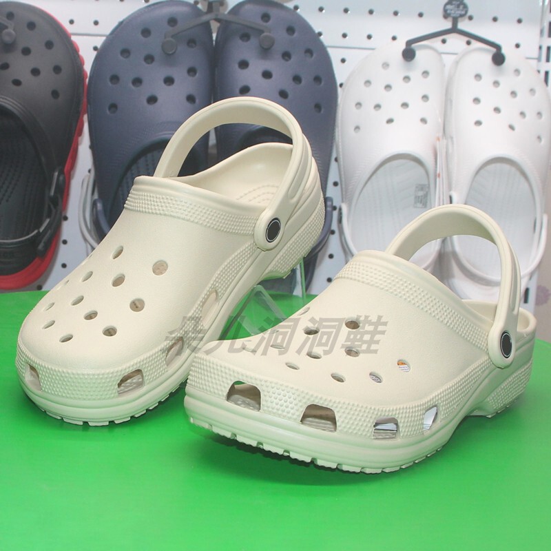 Classic Celebrity-Style Parent-Child Clogs, Men's and Women's Shoes, 2025 Summer Water Shoes, Casual Non-Slip Sandals, Beach Shoes Classic Celebrity-Style Parent-Child Clogs, Men's and Women's Shoes, 2025 Summer Water Shoes, Casual Non-Slip Sandals, Beach Shoes