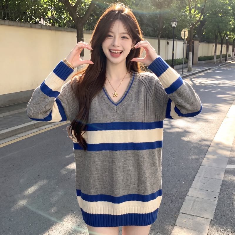 American-Style Lazy Style Striped Color-Block V-Neck Knit Sweater for Women, Autumn and Winter Loose Design, Niche Soft Casual Sweater