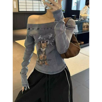 American-Style Dog Print Off-Shoulder Long-Sleeve T-Shirt for Women, 2025 Autumn New Design, Slimming and Fashionable Top with Asymmetrical Shoulder Design