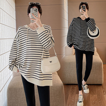 Maternity sweater set autumn and winter 2023 new striped knitted winter top mid-length pants two-piece set