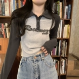 Ретро осенний дизайнерский короткий приятный телу лонгслив, в американском стиле, воротник поло, тренд сезона, облегающий крой