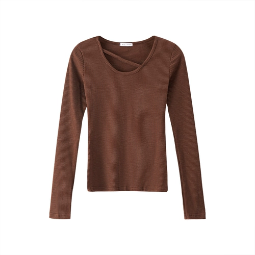 Демисезонный приталенный сексуальный приятный телу лонгслив, круглый воротник, коллекция 2023, в обтяжку