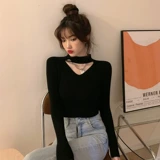 Pure Desire Spring V-образное вырезок Halter Heck Hollow Black Latched Base Room для женщин плюс бархатная утолщенная модная внутренняя одежда