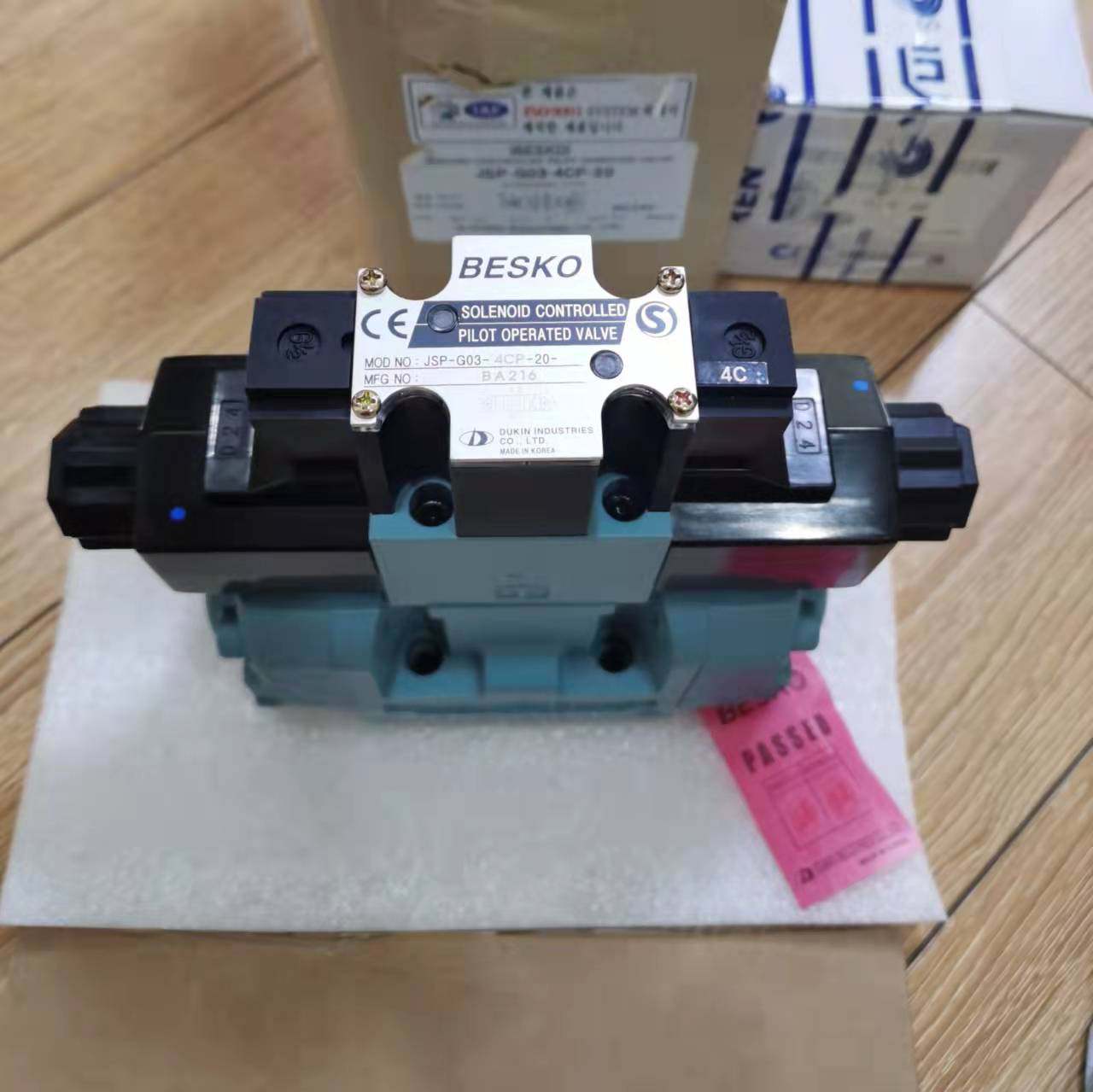 Supply South Korea BESO HYDRAULIC SOLENOID VALVE KSO-G03-4CC-20KSO-G02-3CP-10 INVOICED