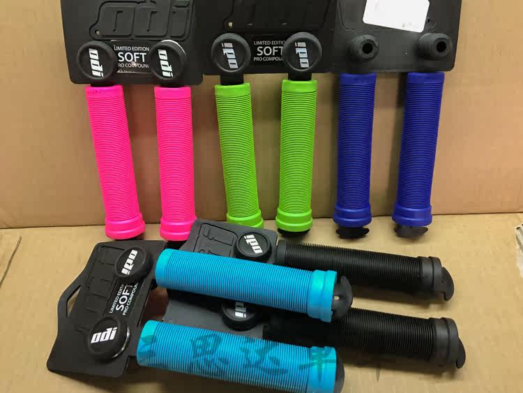 Poignées de vélo - Ref 2340938 Image 6