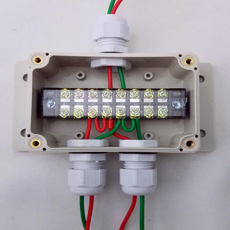One in two out outdoor waterproof junction box plastic weak current branch wire box outdoor terminal seal box monitoring power box