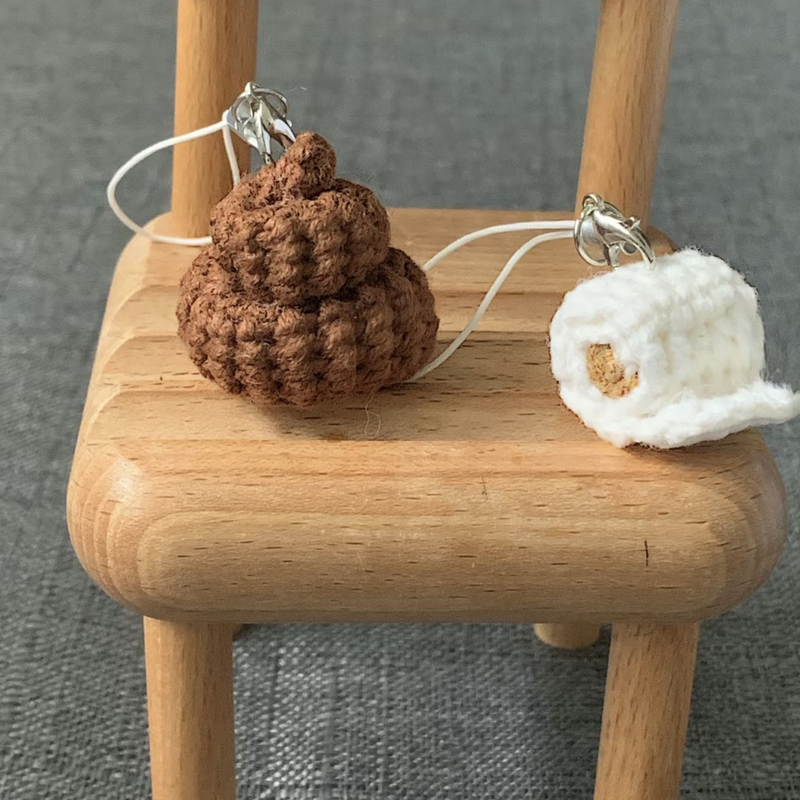 Daddy's Poop Toilet Paper Bag Pendant, Yarn Handmade Crochet DIY Material Kit, Handmade Doll LAOSHU Gift Daddy's Poop Toilet Paper Bag Pendant, Yarn Handmade Crochet DIY Material Kit, Handmade Doll LAOSHU Gift