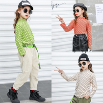 Childrens base shirt semi-high collar 2021 Spring and Autumn New T-shirt Girls Fashion letter printing Joker coat tide
