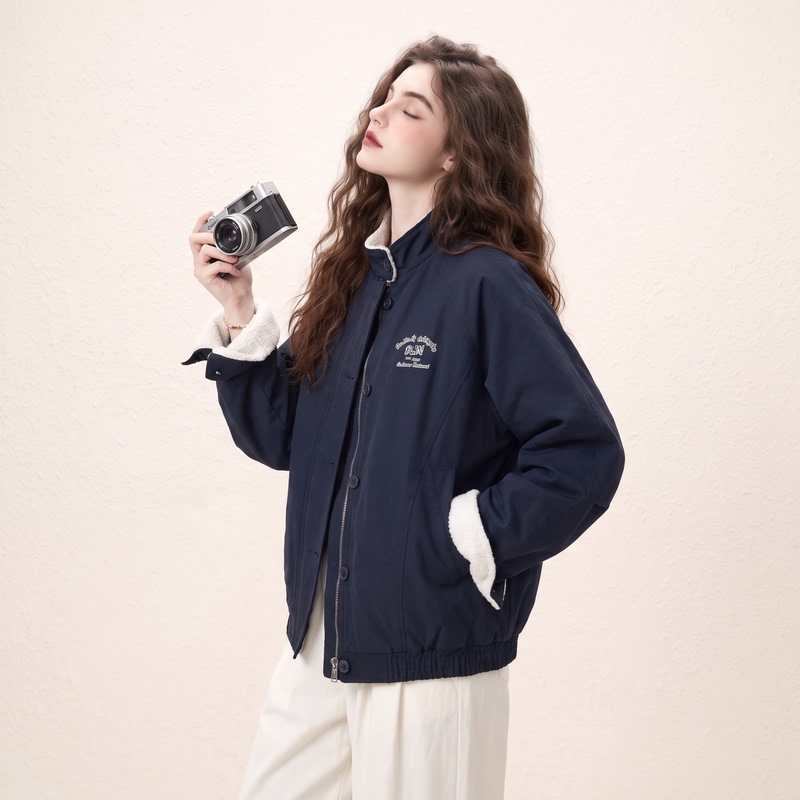 Morin Navy Blue Preppy Style Printed Lamb Wool Patchwork Trench Coat for Women Autumn and Winter 2026 New Coat Morin Navy Blue Preppy Style Printed Lamb Wool Patchwork Trench Coat for Women Autumn and Winter 2026 New Coat