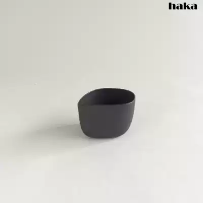 Spot Bao Shunfeng master Ando Yaxin hand made black pottery water drop-shaped tea cup glass piece mouth