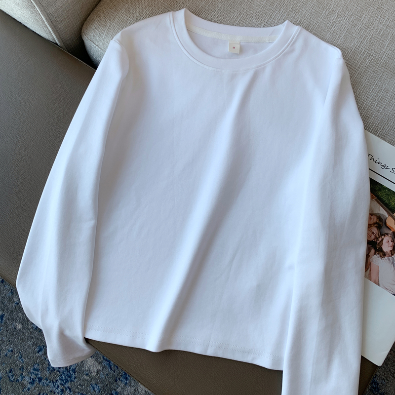 Minimalist Short White Long-Sleeve T-Shirt for Petite Women, Autumn Loose Round Neck Versatile Top Minimalist Short White Long-Sleeve T-Shirt for Petite Women, Autumn Loose Round Neck Versatile Top
