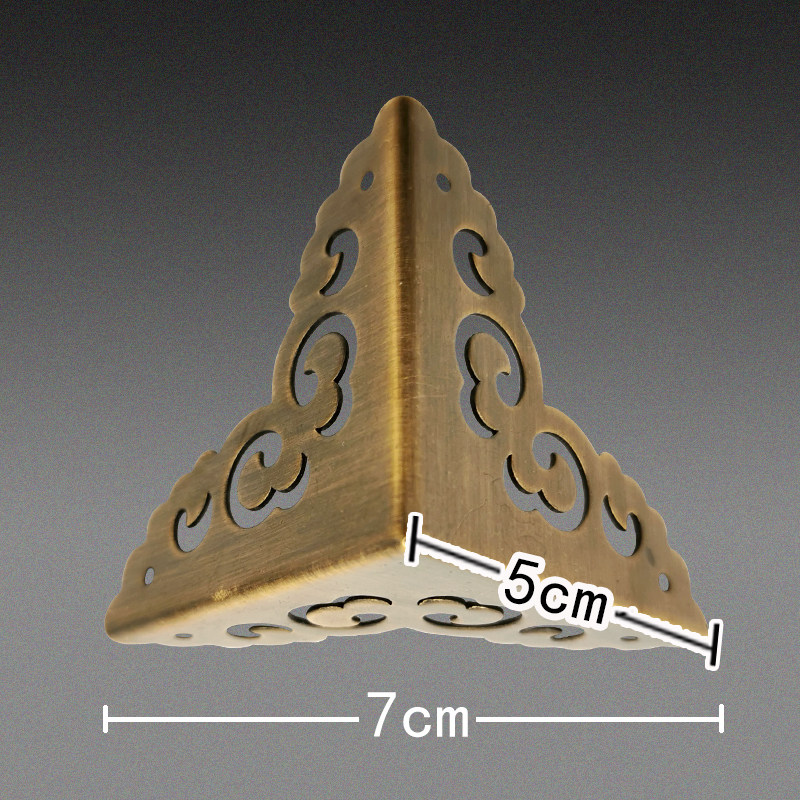 Chinese Imitation Antique Pure Brass Decoration Vintage Furniture Copper Accessories Bag Corner Wrap Corner Flowers Wood Box First Decorated Box Corner Piece