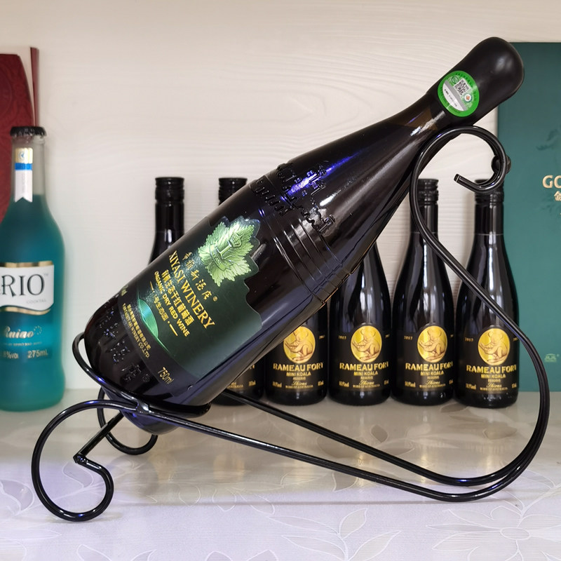 2026年必看!如何选一款时尚又实用的现代简约铁艺红酒架?