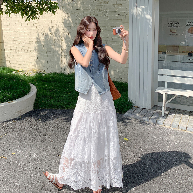 Summer Korean Style High-End Rhinestone Denim Vest Set for Women 2026 New Lace Embroidered Skirt Two-Piece Set