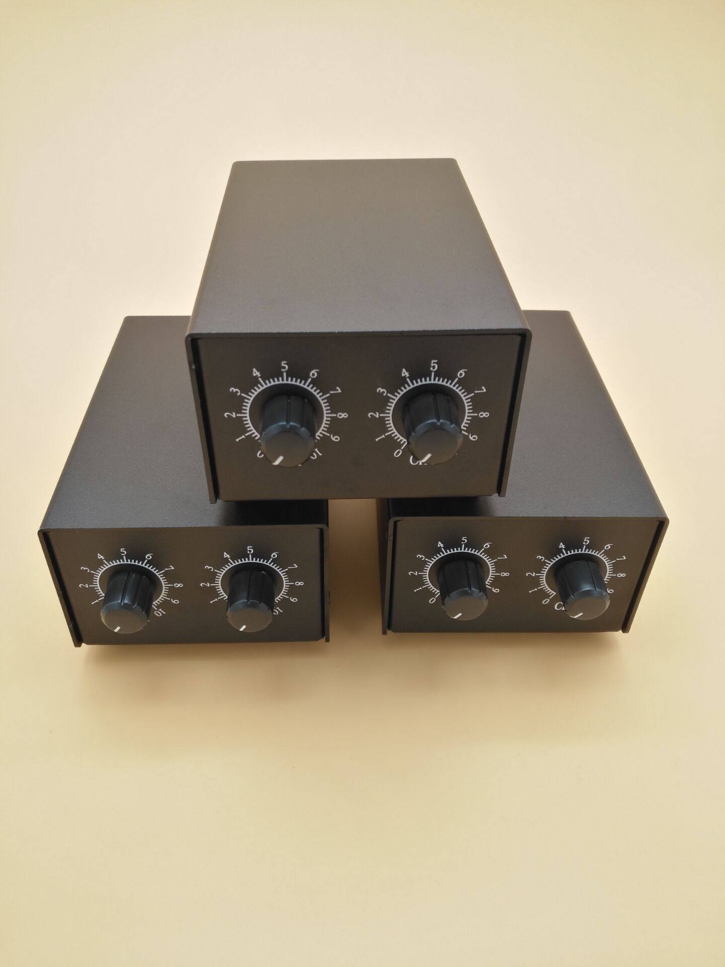 Machine vision light source controller 2-way 4-way analog controller power 25-100W optional with stroboscopic trigger