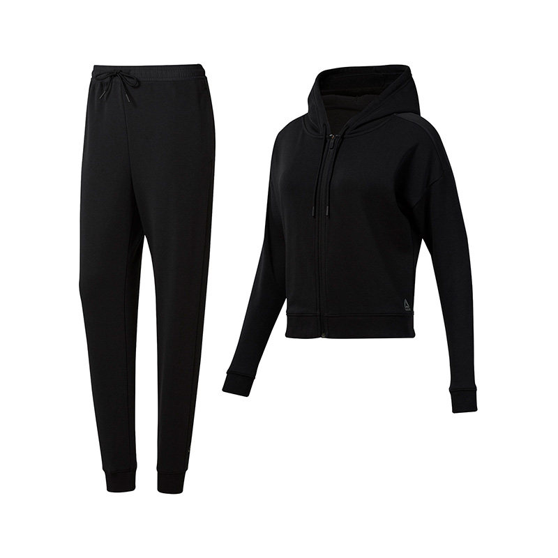 Спортивный костюм рибок женский. Reebok костюм te Tracksuit женский. Reebok Tracksuit. Спортивный костюм Reebok TS Tracksuit.