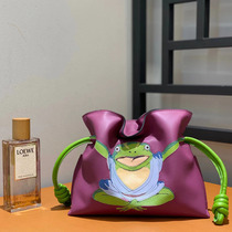 Spirited Away Co-branded Frog Fukubukuro Cartoon Shoulder Bag Anime Pattern First Layer Cowhide Bucket Bag Clutch