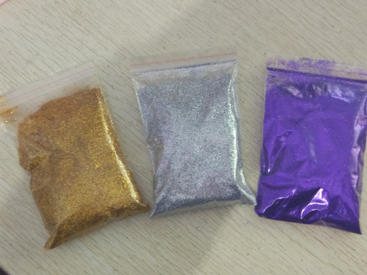 Colorful balloon glitter powder