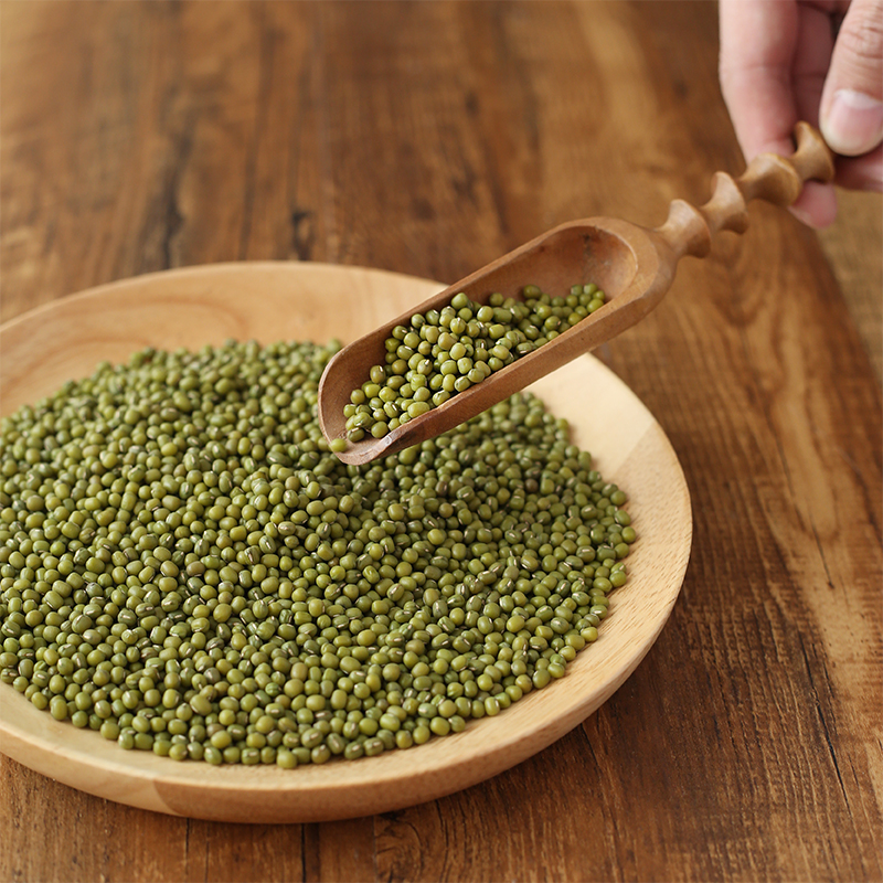 Northeast farmhouse produces fresh small mung beans, stupid mung beans, raw bean sprouts, porridge, soup, grains and miscellaneous grains for mung bean paste