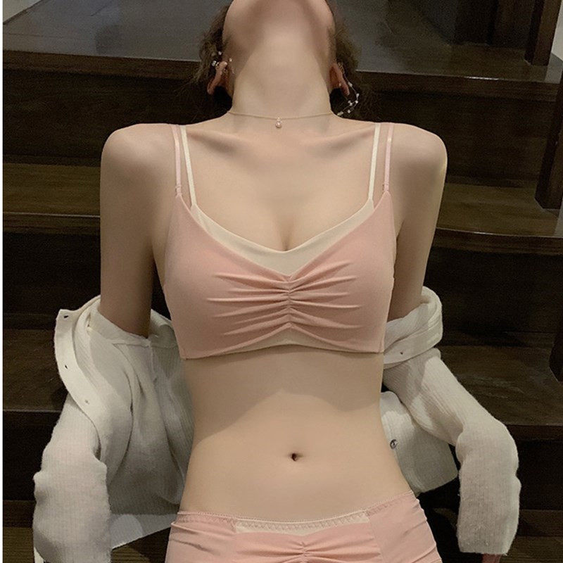 Love Wei Mi small chest girls underwear women gather flat chest special no steel ring adjustment type beautiful back seamless underwear set