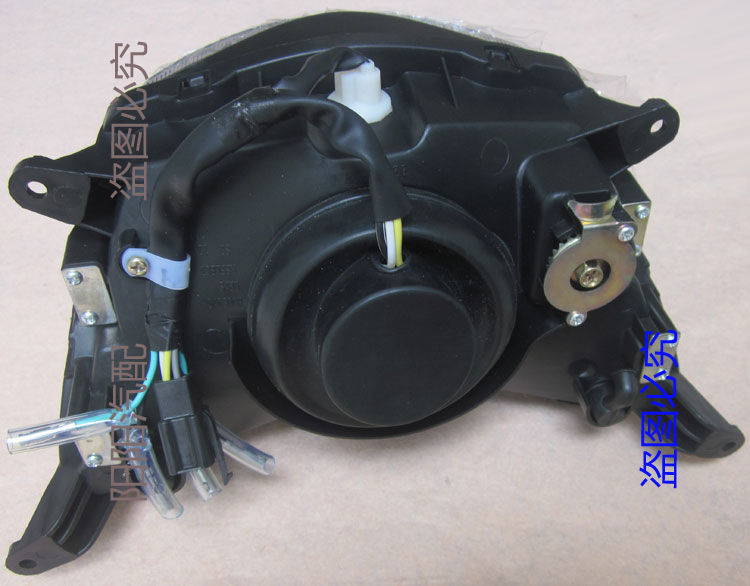 150-3 lắp ráp đèn pha sửa đổi ống kính kép ống kính đôi mắt thiên thần xenon đèn pha xe máy 125-3 đèn xe wave 110