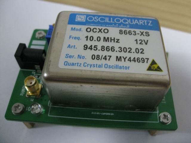 Thermostatic crystal reference OCXO8663 frequency reference 10MHZ 12V sine wave