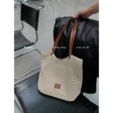 Летняя плетеная кожаная сумка на одно плечо