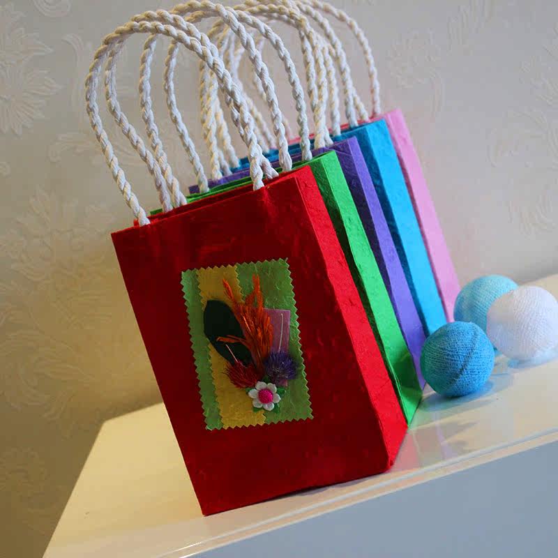 Thai handmade plant eco-friendly paper bag Creative Ornament Bag Hand Bag Gift Bag Ornament Bag Dry Flower Packaging Bag