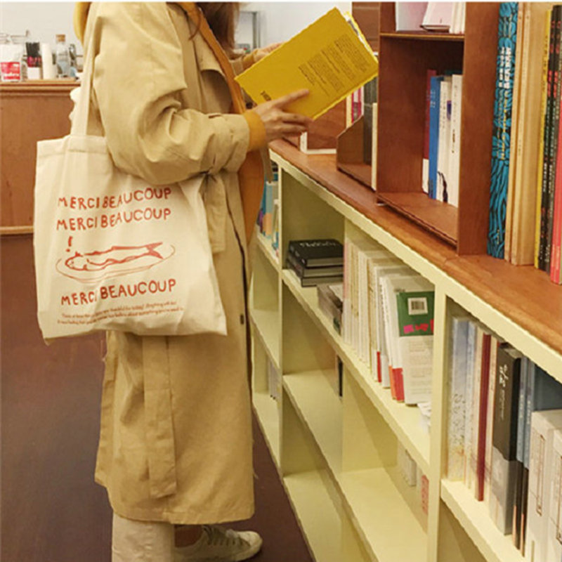Hong Kong style canvas bag female student Korean version one-shoulder ins literary Harajuku style ulzzang simple and versatile cloth bag