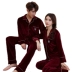 2 bộ pyjama cặp đôi vàng nhung thu đông nam nữ dài tay áo cưới màu đỏ tại nhà có thể mặc bên ngoài - Cha mẹ và con