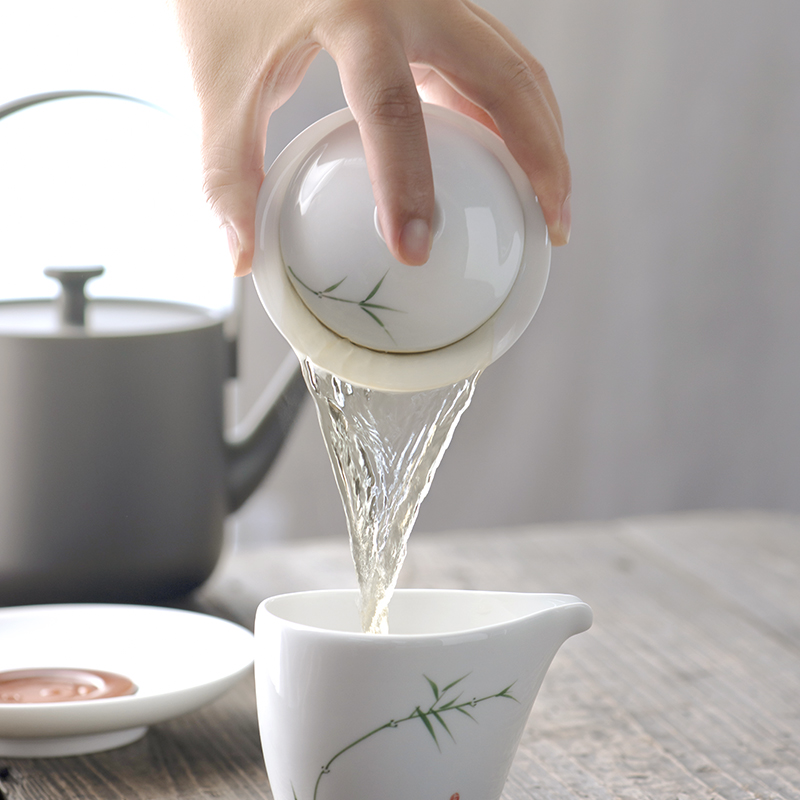 Tureen tea cup single hand - made ceramic only three cup tea bowl kung fu tea set heat is not hot white porcelain Tureen